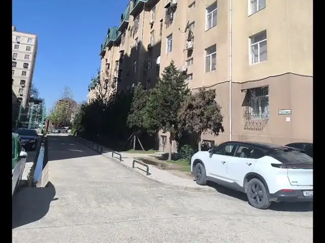 3-комн. квартира, 1 этаж, 76м², сино, Душанбе