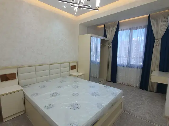 2-комн. квартира, 9 этаж, 55 м², 32 мкр Туйхонаи Точикистон, Худжанд