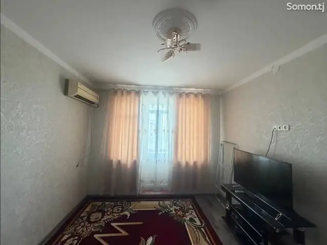 2-комн. квартира, 4 этаж, 70м², 12 мкр, Хуҷанд