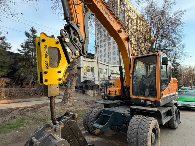 Экскаватор Hyundai R140W 2015, Душанбе - 8