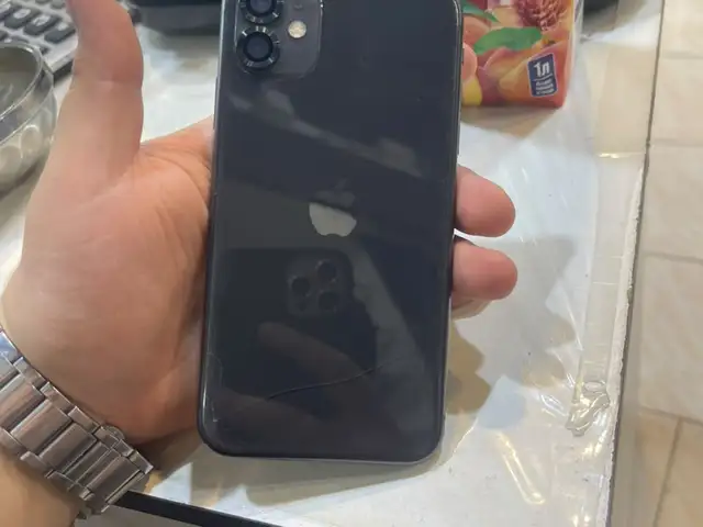 Apple iPhone 11, 128 gb, Black, Хуҷанд
