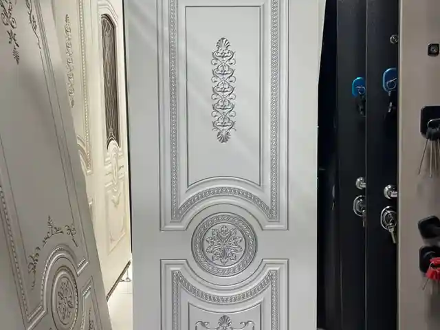 Двери, Душанбе