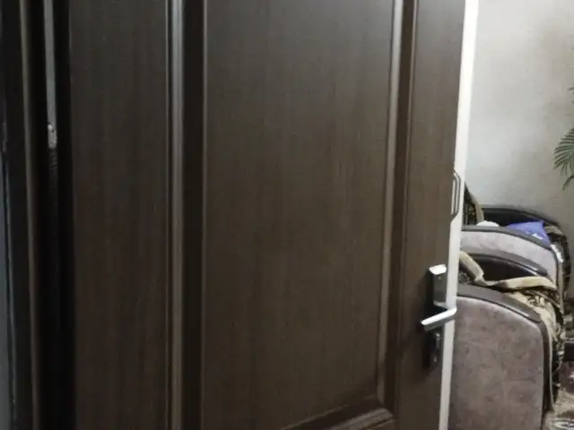 Дверь, Душанбе