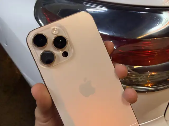 Apple iPhone 16 Pro Max, 256 gb, Desert Titanium, Душанбе