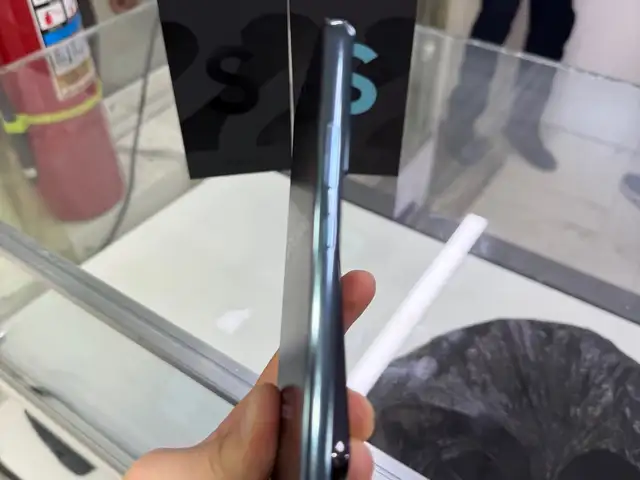 Samsung Galaxy S22 8/256 Gb Black, Душанбе - 3