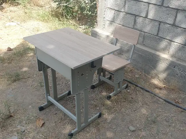 Мизу курси, Душанбе