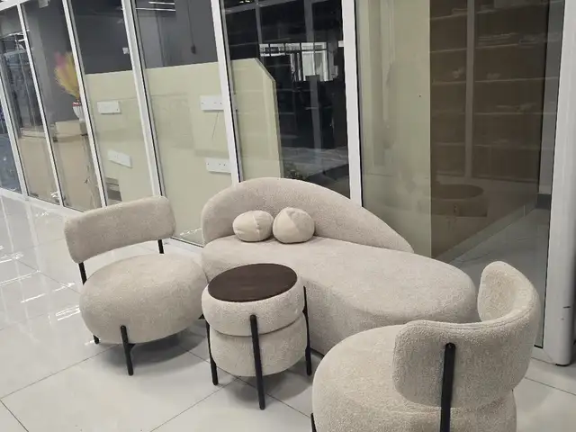 Тройка Панда, Душанбе