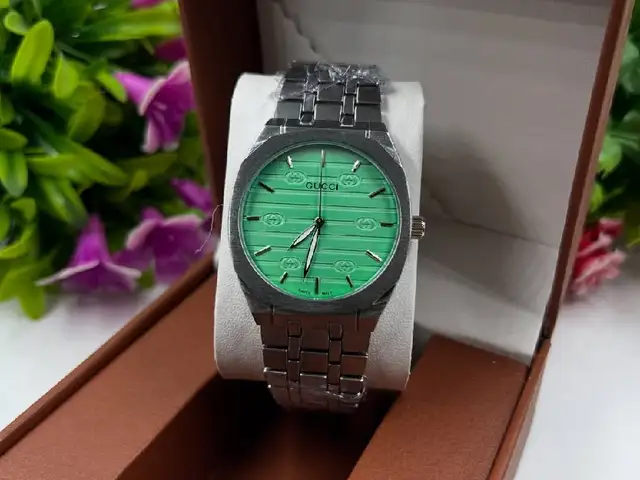 Часы Gucci, Душанбе