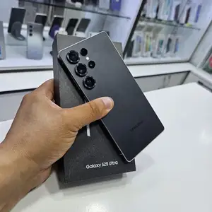 Samsung Galaxy S25 Ultra 12/256, Худжанд