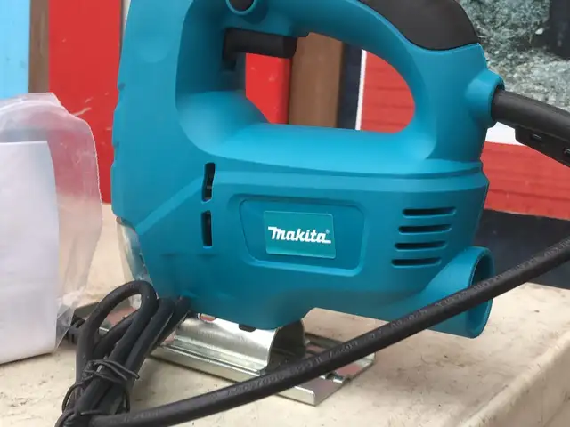 Лобзик Makita, Душанбе