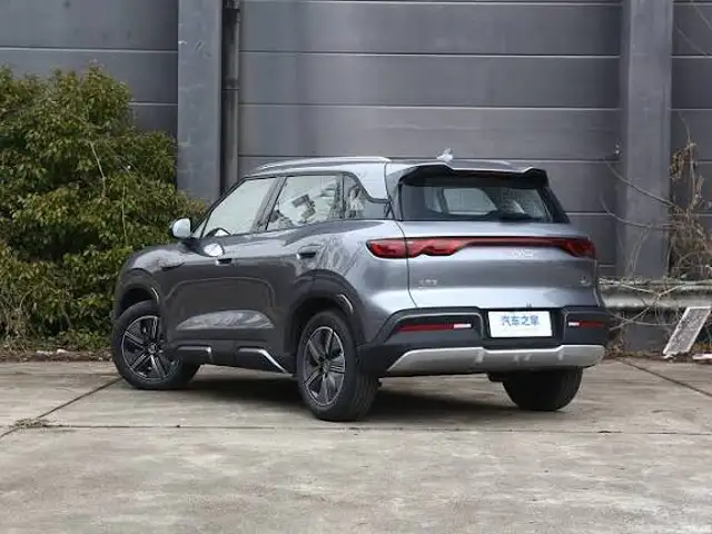 Стекло багажника от byd up, Душанбе