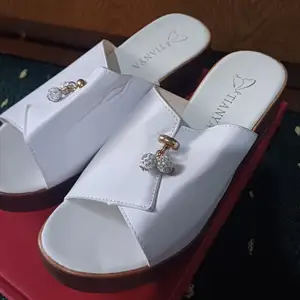 Шлепанцы, Хуҷанд