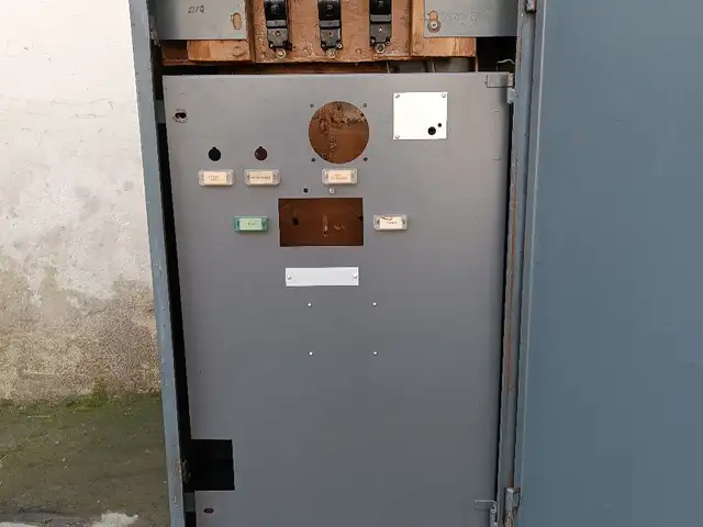 Щит металлический, Душанбе