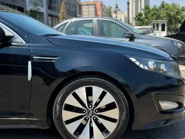 Kia K5, 2010, Душанбе - 3