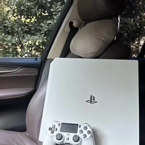 Игровая приставка Sony Playstation 4 Pro,1 tb, Худжанд