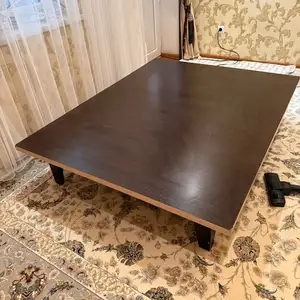 Стол / Хонтахта, Душанбе