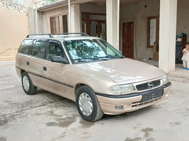 Opel Astra F