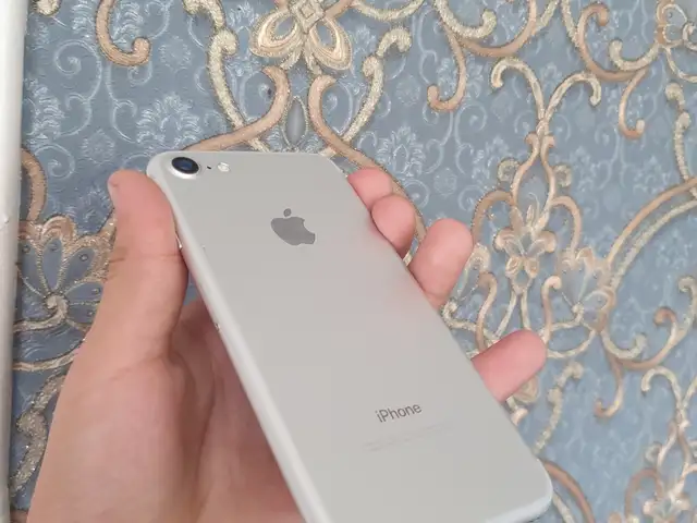 Apple iPhone 7, 32 gb, Душанбе