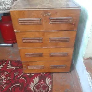 Тумбочка, Бустон (Чкаловск)