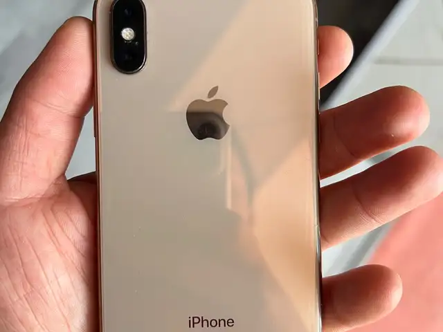 Apple iPhone Xs, 64 gb, Gold, Худжанд