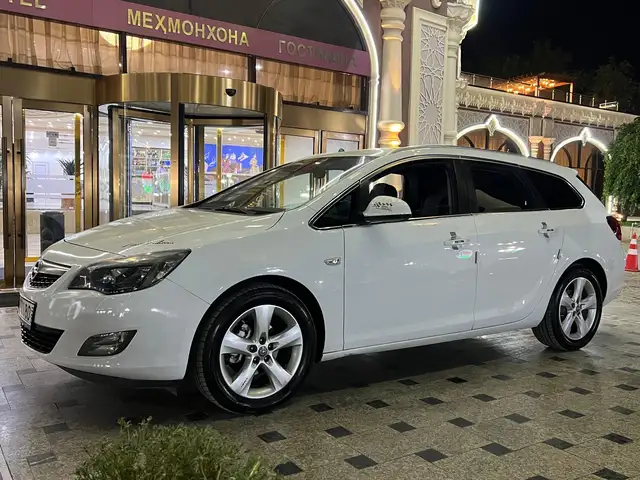 Opel Astra J, 2011, Хуҷанд - 5