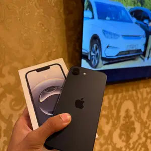 Apple iPhone 16e, 128 gb, Худжанд
