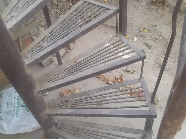 Лестница, Душанбе