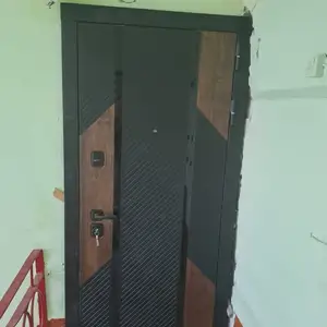 Входная дверь, Душанбе