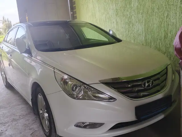 Hyundai Sonata