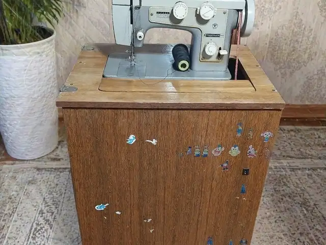 Швейная машинка, Ҷалолиддин Балхӣ (Румӣ)