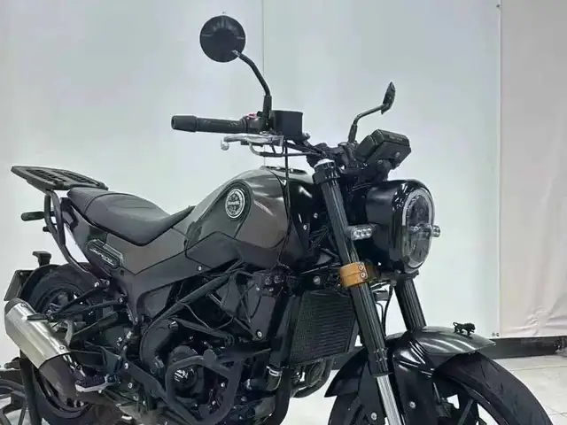 Мотоцикл Benelli Leoncino 250 Под Заказ, Душанбе