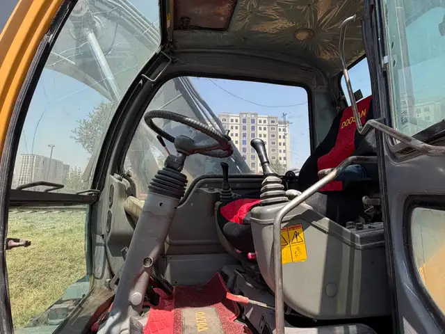 Экскаватор Volvo EW130 2004, Душанбе - 12