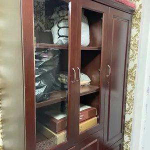 Шкаф, Худжанд