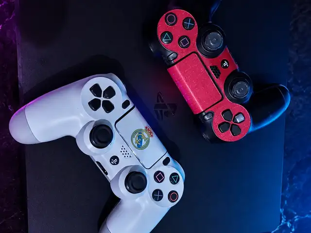 Игровая приставка Playstation 4 slim, Душанбе
