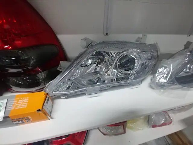 Передние фары от toyota camry 2 дубликат, Душанбе