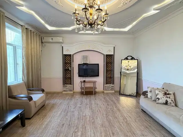 2-комн. квартира, 6 этаж, 81 м², Сомони, Душанбе