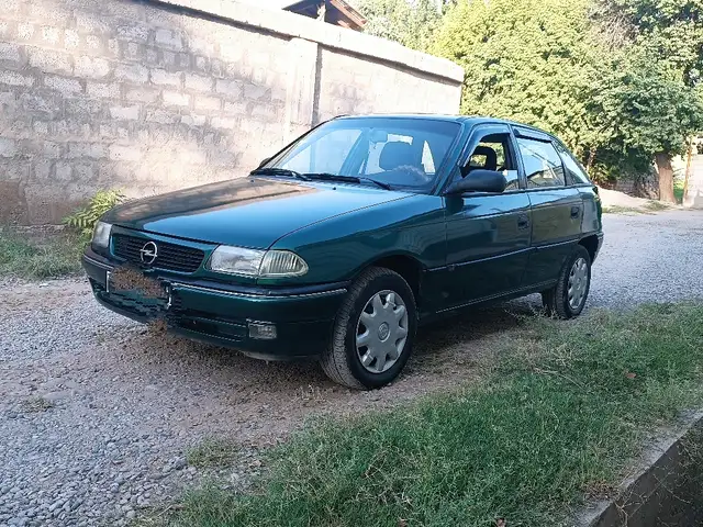 Opel Astra F