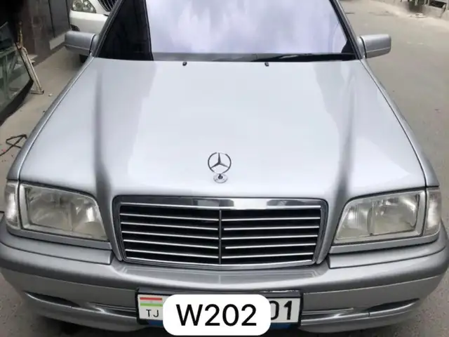 Фиолетовое стекло для Mercedes-Benz W202, Душанбе