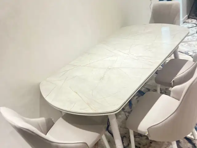 Стол и стулья, Душанбе