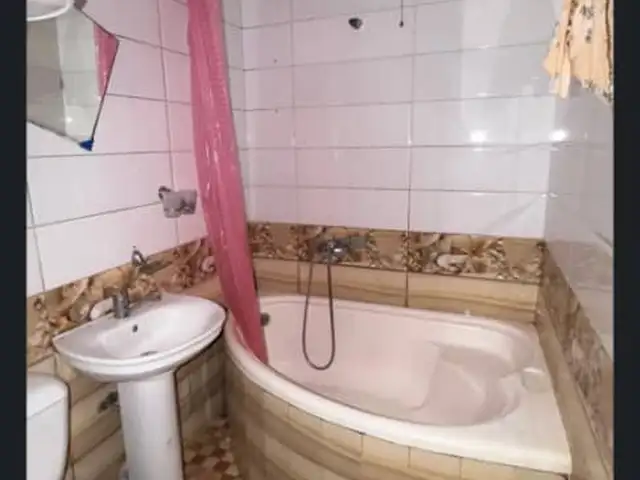 2-комн. квартира, 1 этаж, 50м², 34 мкр, Хуҷанд