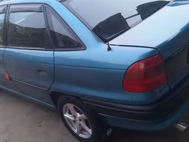 Opel Astra F