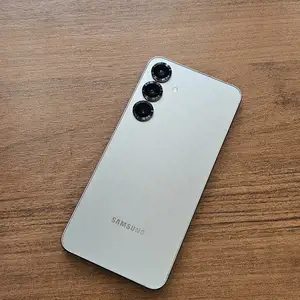 Samsung Galaxy S25+ 12/256Gb 2sim Carea 5G, Худжанд