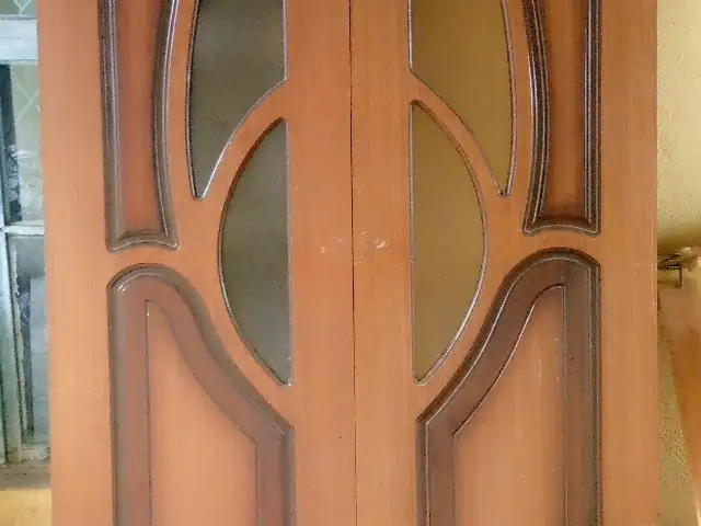 Дверь, Гиссар