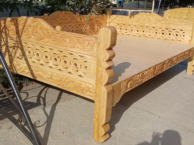 Кат/Тапчан, Джаббор Расулов