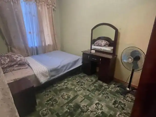 3-комн. квартира, 2 этаж, 50м², И.Сомони, Стадион, Хуҷанд
