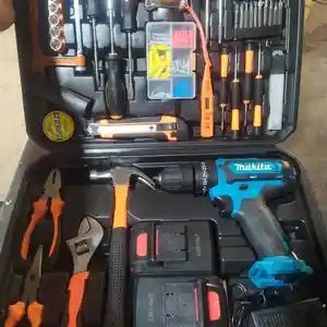 Набор инструментов Makita c шуруповертом, Душанбе