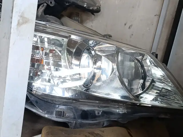 Фара передняя на Toyota Camry 4 гибрид, Душанбе