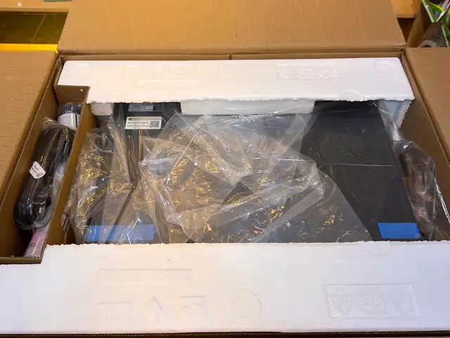 Цветной принтер A4 Epson EcoTank L8050, Душанбе - 9
