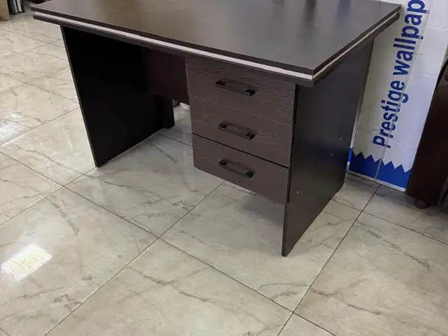 Стол письменный, Душанбе