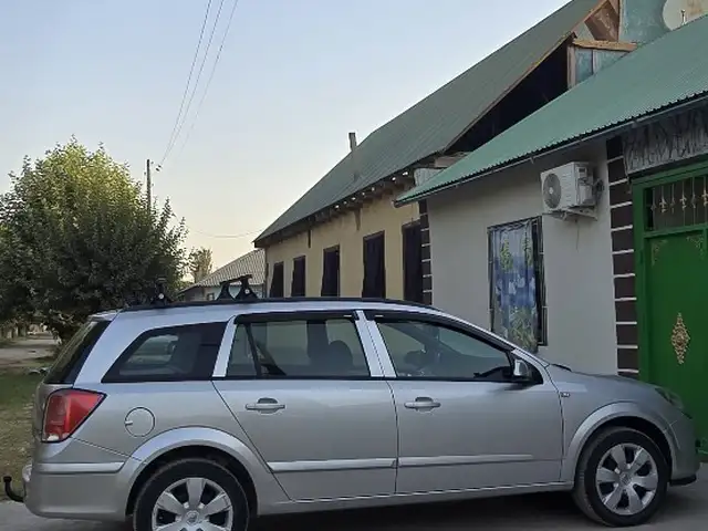 Opel Astra H